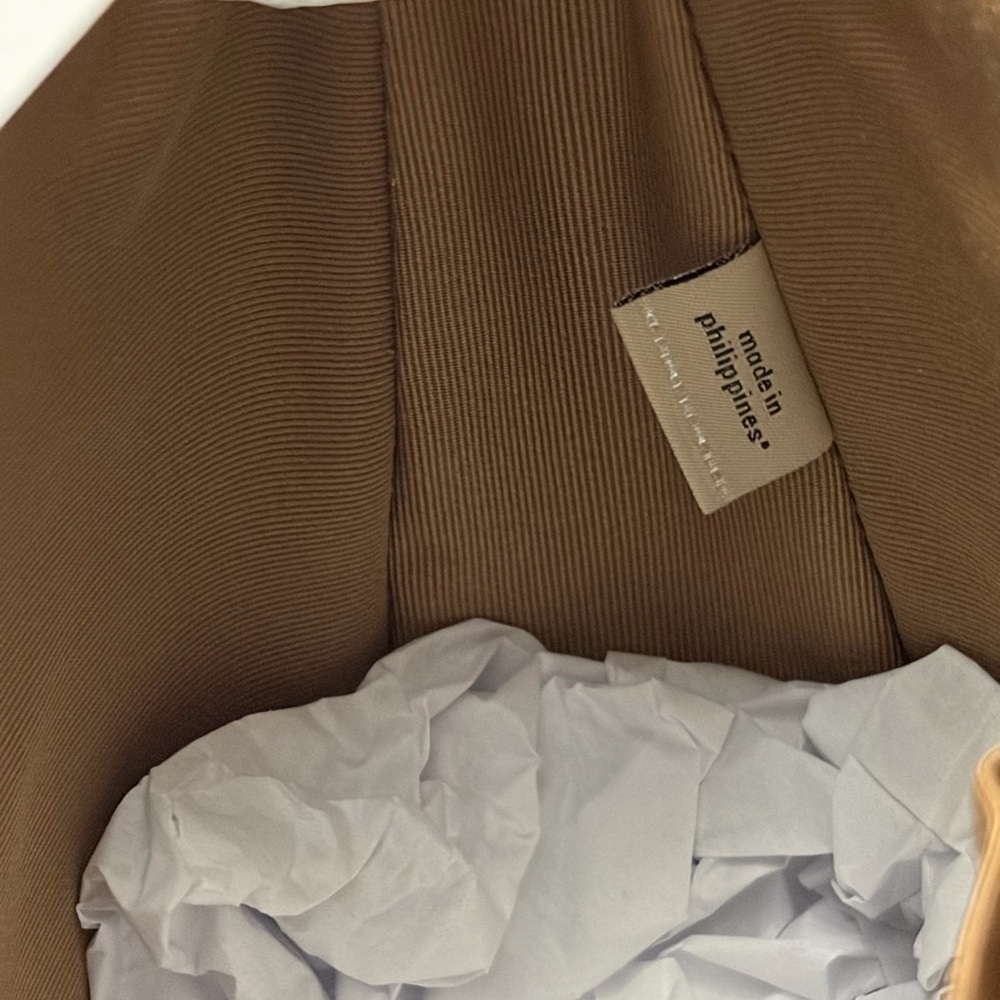 Coach Teri Shoulder Crossbody Bag In Signature Canvas/Tan/Brown CV933 NWT - Picture 10 of 12